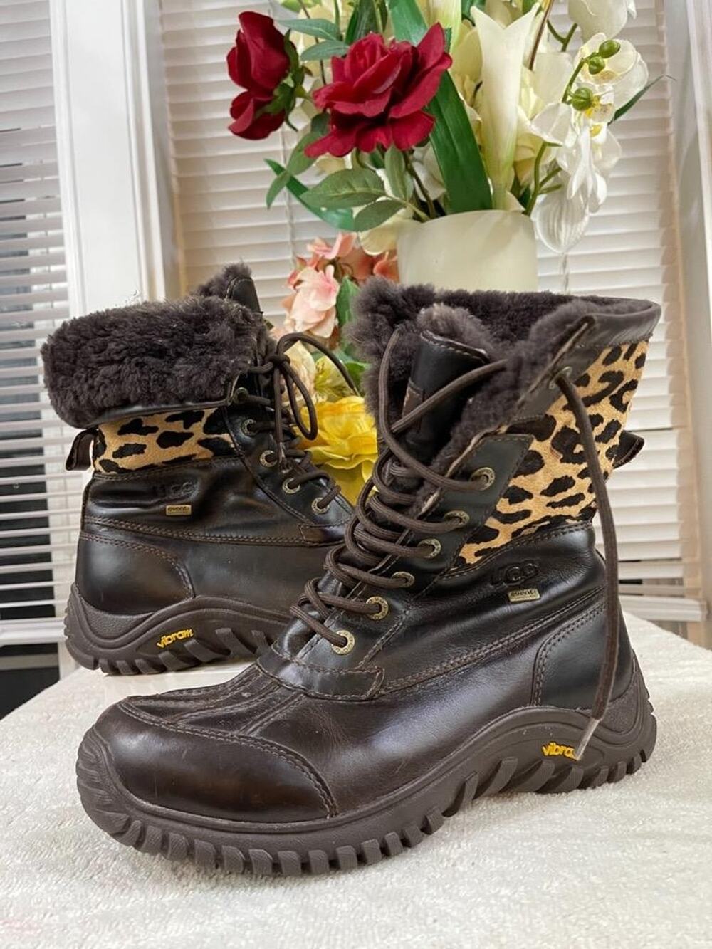 UGG Australia Womens Adirondack II Boots Stout Leopard size 9 (bot1300